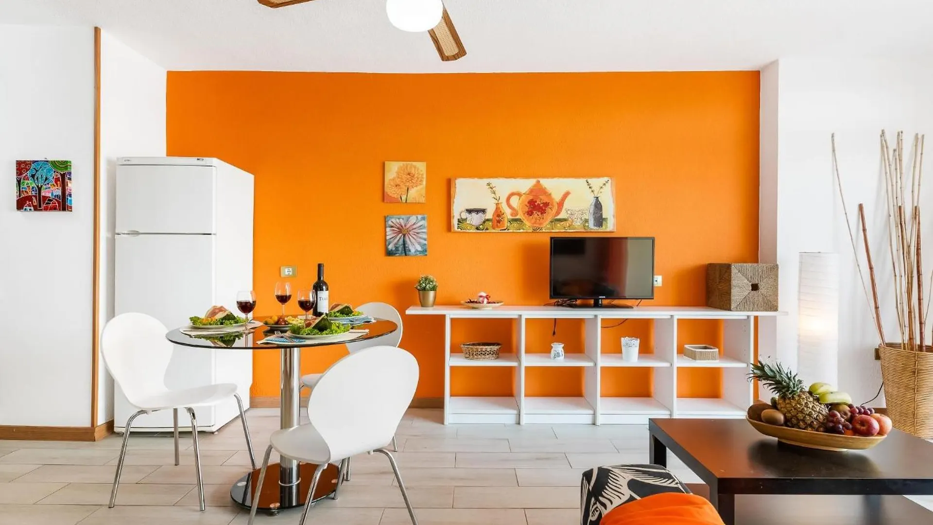12. Comfortable Apartment In Las Americas Playa de las Americas